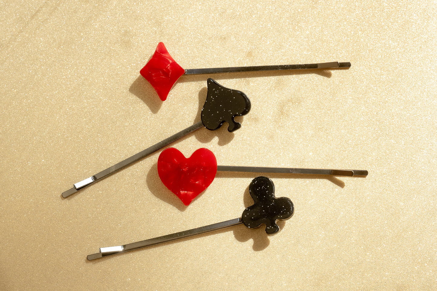 Queen of Hearts Bobby Pin Set