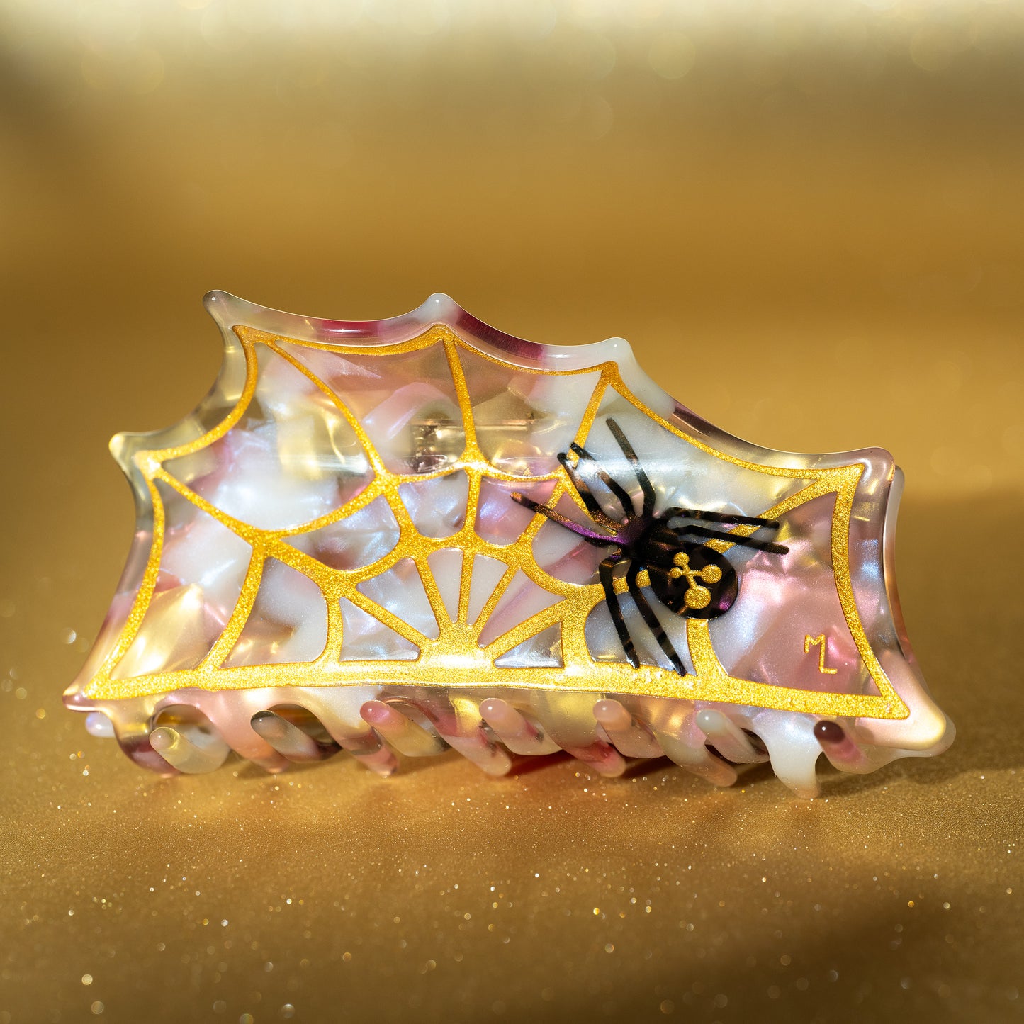 Spiderweb Hair Claw in Aurora